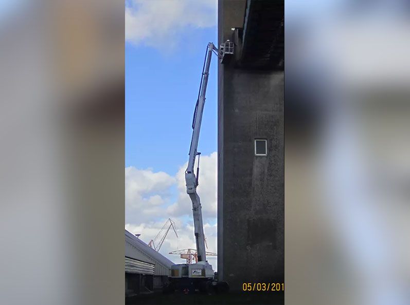 intervention en nacelle pour toiture en finistère